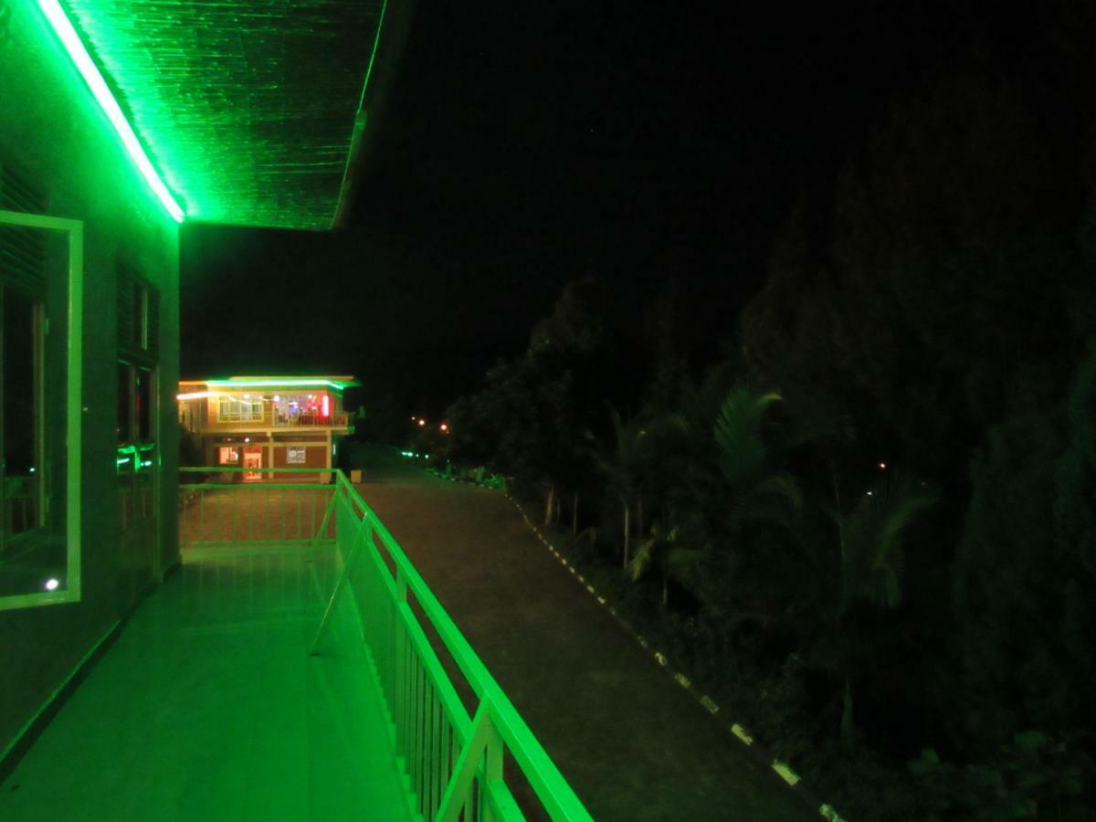 Kibuye Rebero Kivu Resort מראה חיצוני תמונה