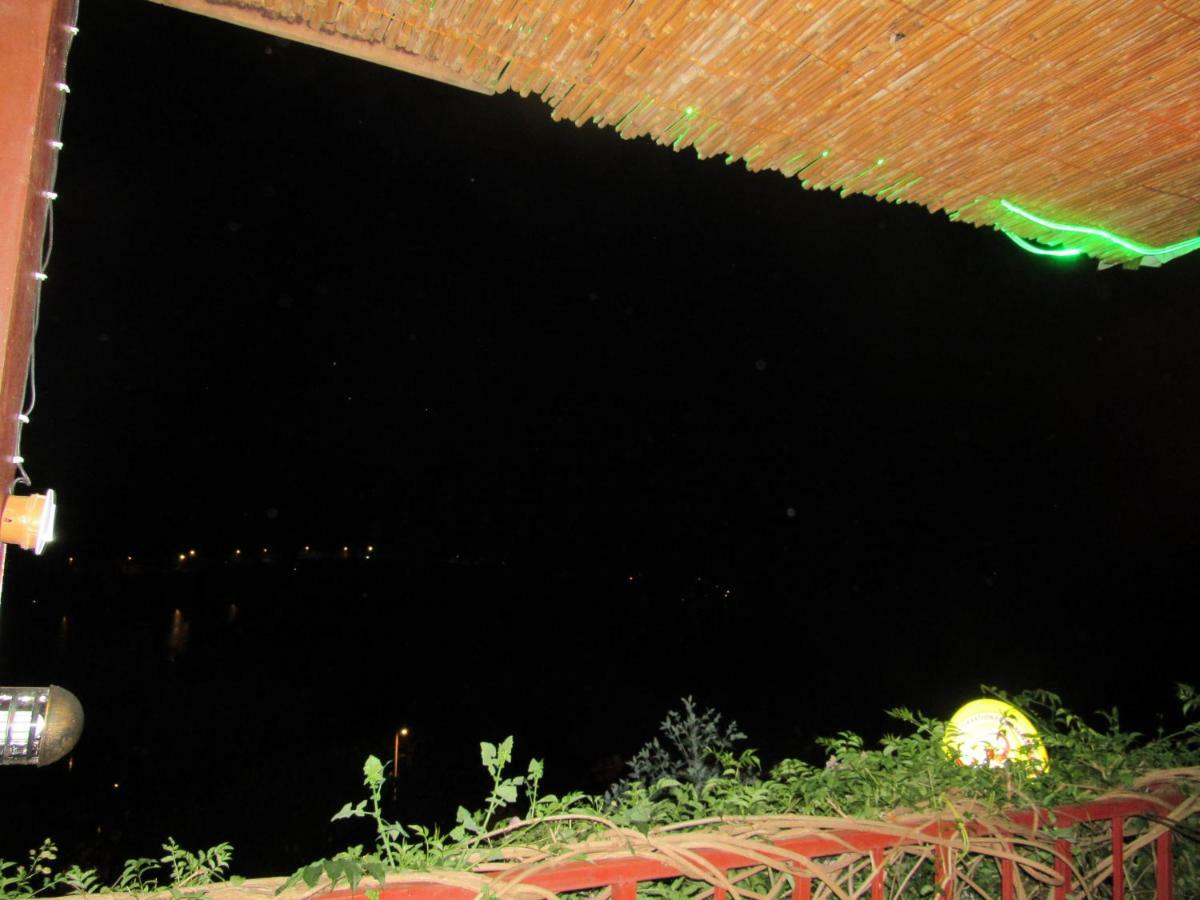 Kibuye Rebero Kivu Resort מראה חיצוני תמונה